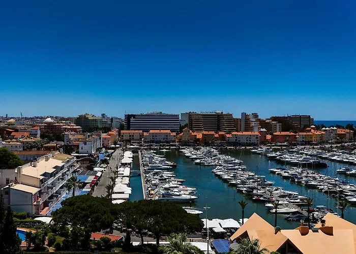 Marina Views Apartament
