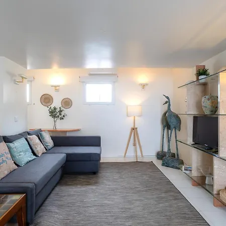 Апартаменты Marina Views