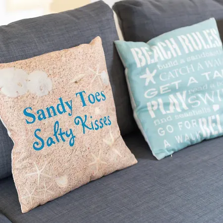 Marina Views Картейра